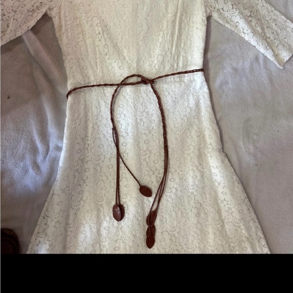 Elegant White Lace Dress with Brown Belt - Picture 2 of 5